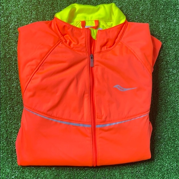 saucony women's nomad jacket